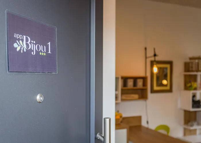 Bijou 아파트 우마그